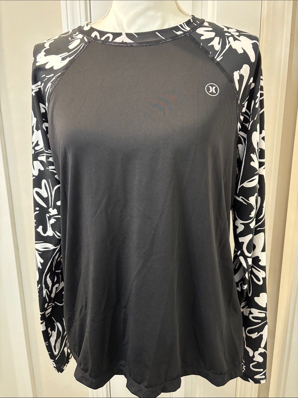 Hurley Black Long Sleeve Rash Guard with White Floral Sleeves XL